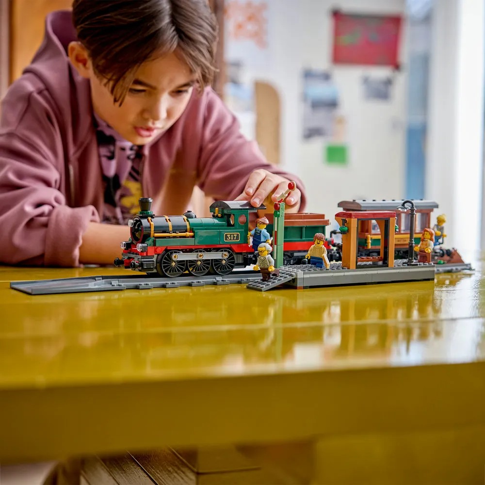 Lego 60511 City Vintage Steam Train - Image 4